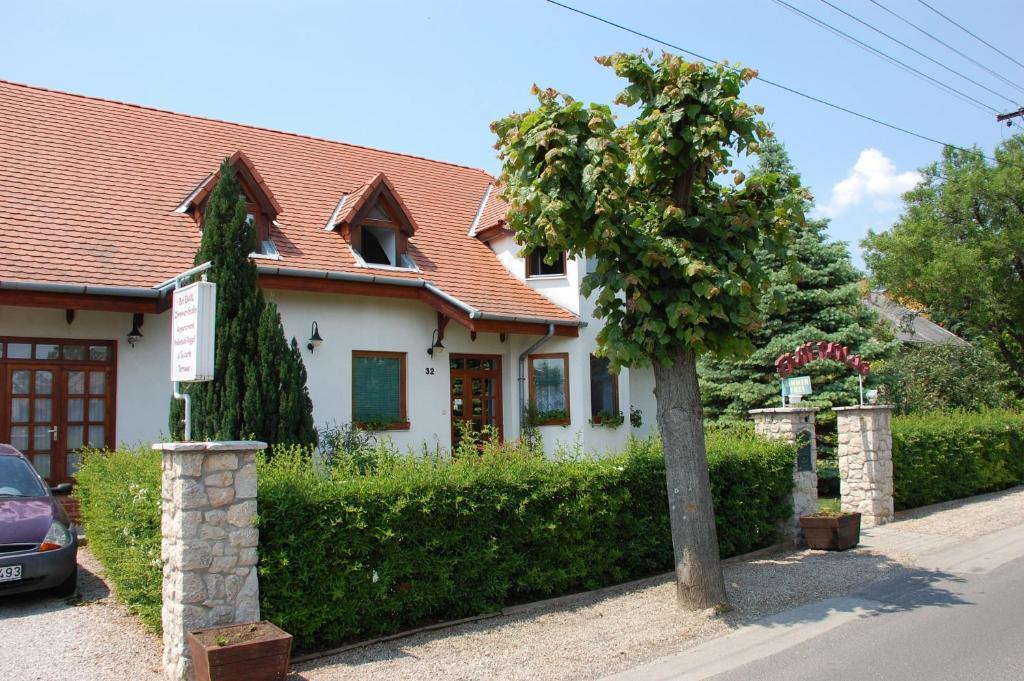 Hotel Emil Panzió Balatongyörök Exterior foto
